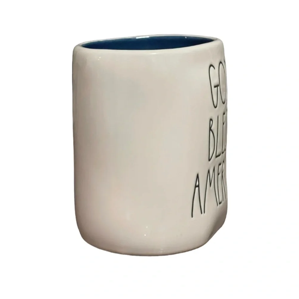🗃 NEW Rae Dunn God Bless America mug - Picture 3 of 3
